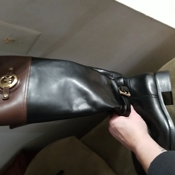 Michael Kors Black leather boots size 7 Nwot - Picture 5 of 5